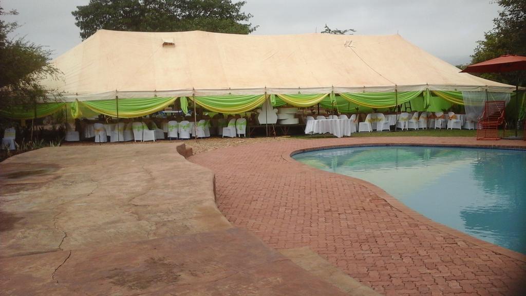 Copacopa Lodge And Conference Centre Punda Maria Екстериор снимка