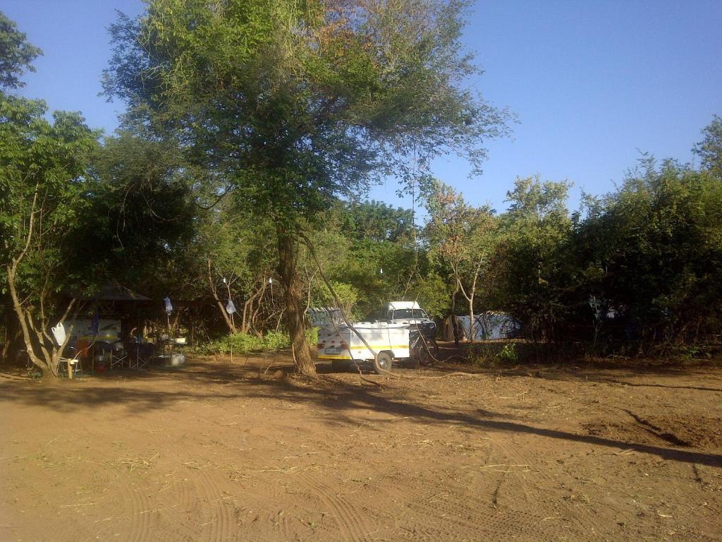 Copacopa Lodge And Conference Centre Punda Maria Екстериор снимка